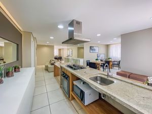Image 41 - 925390
