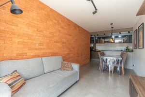Image 2 - 925390