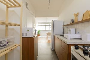 Image 31 - 925403