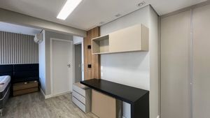 Image 33 - 925407