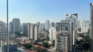 Image 20 - 925407