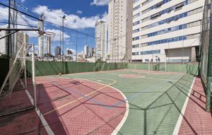 Image 52 - 925408
