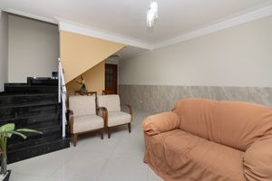 Image 32 - 925413