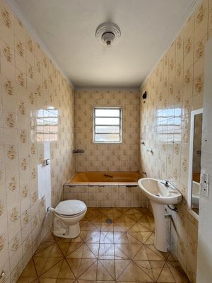 Image 11 - 925416