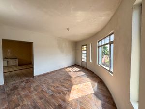 Image 1 - 925416