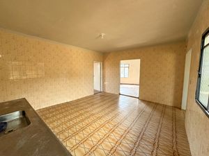 Image 4 - 925416