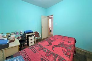 Image 11 - 925417