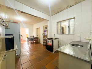 Image 9 - 925417