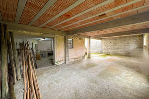 Image 20 - 925417