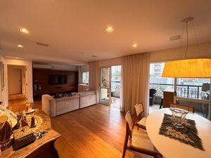 Image 5 - 925418