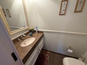 Image 15 - 925420