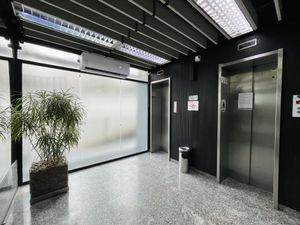Image 24 - 925422