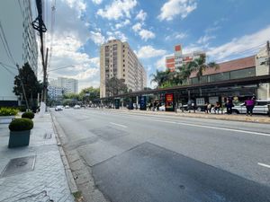 Image 23 - 925422