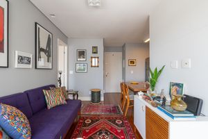 Image 11 - 925423