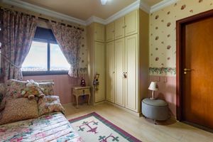 Image 13 - 925426