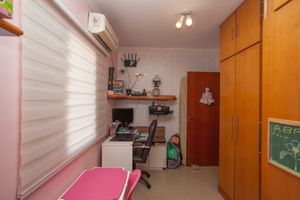 Image 30 - 925430