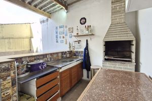 Image 38 - 925440