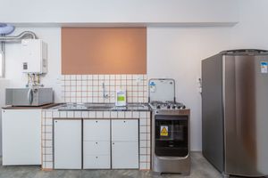 Image 19 - 925441
