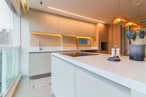 Image 17 - 925443