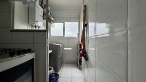 Image 6 - 925445