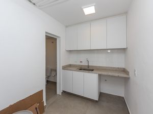 Image 34 - 925447