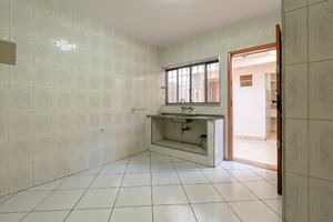 Image 42 - 925451