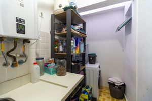 Image 33 - 925456