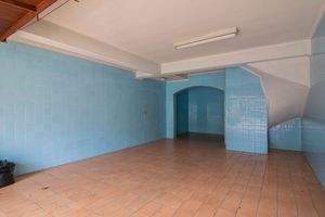 Image 41 - 925465