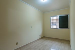 Image 21 - 925465