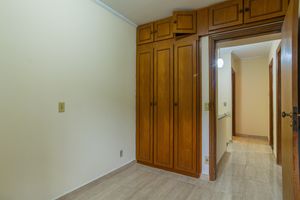 Image 19 - 925465