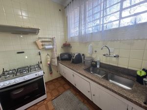 Image 8 - 925468
