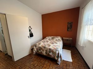 Image 16 - 925468