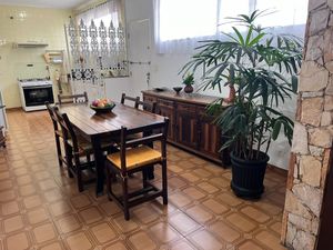 Image 4 - 925468