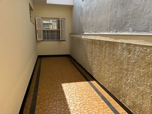 Image 32 - 925468