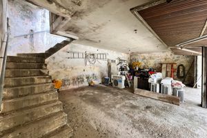 Image 30 - 925469