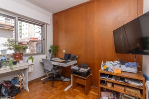 Image 15 - 925471