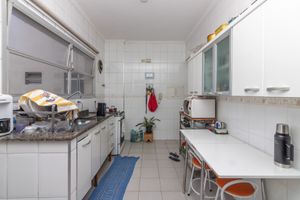 Image 10 - 925471