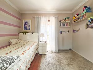 Image 18 - 925486