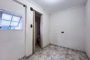 Image 30 - 925488