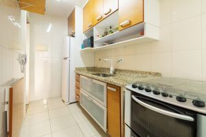 Image 13 - 925491