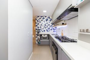 Image 22 - 925494