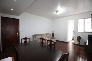 Image 3 - 925496