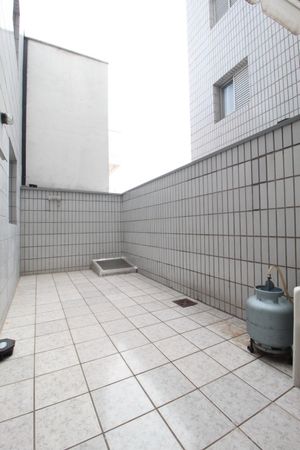 Image 34 - 925496