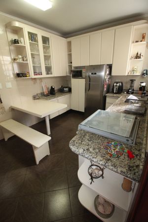 Image 31 - 925496