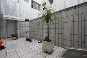 Image 42 - 925496