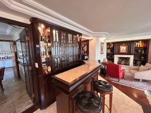 Image 24 - 925497