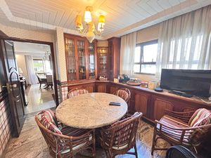 Image 65 - 925497
