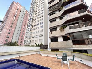 Image 98 - 925497