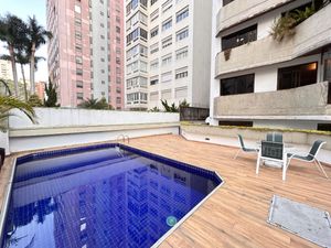 Image 93 - 925497
