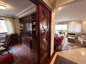 Image 26 - 925497
